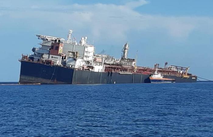 Trinidad and Tobago on alert for possible collapse of Venezuelan oil-laden...