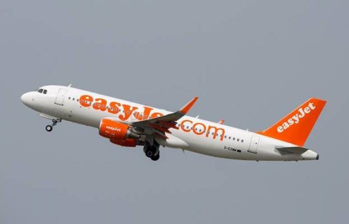 The arrival of the first flight of “EasyJet” from the United...