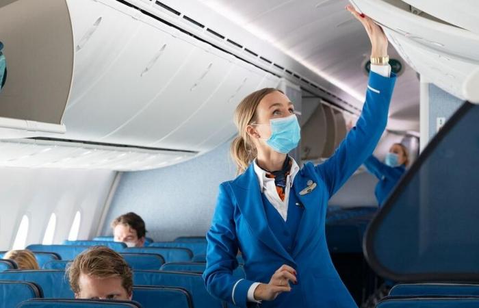 KLM opens up new voluntary departure scheme | NOW