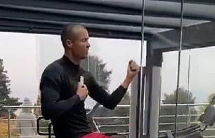 Cristiano Ronaldo debuts in quarantine with a new buzzcut … after...