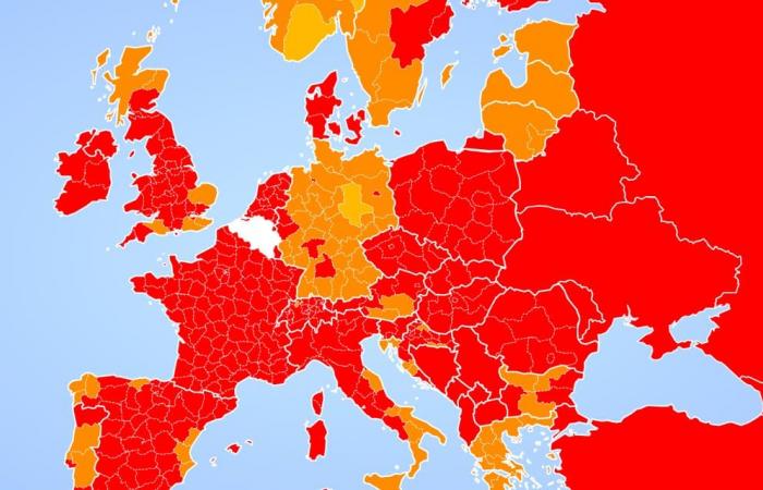 France turns entirely red in travel advisories, only one region still...