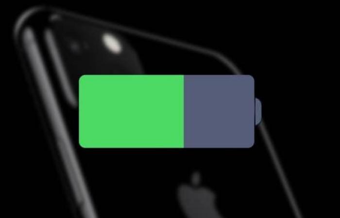 Apple maintains the battery life in the iPhone 12, with a...