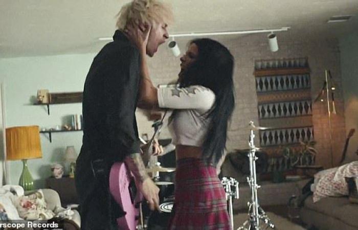 Halsey and Machine Gun Kelly play poisonous exes in the Forget...