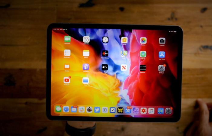 iPad Pro hits new low prices, iPhone SE is FREE, more...
