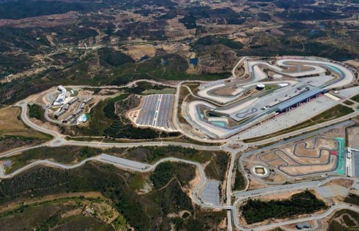 What time does the 2020 Formula 1 GP of Portugal start?