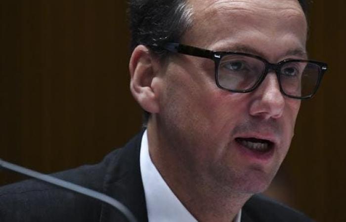 ASIC CEO James Shipton resigns over $ 118,000 in moving payments