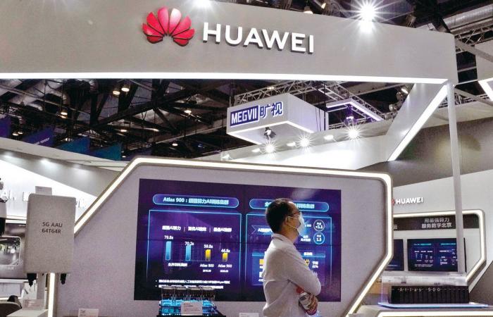 Huawei is registering the slowest growth due to US pressure
