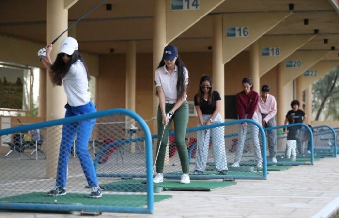For the first time, Saudi women were trained to play “golf”...