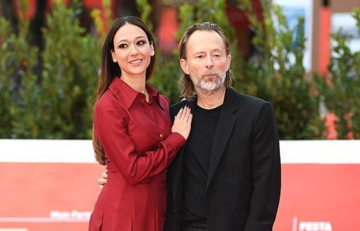 Radiohead’s Thom York and his wife Dajana Roncione make their red...
