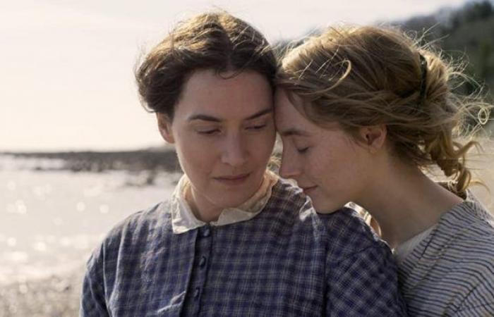 Kate Winslet gave Saoirse Ronan a sex scene