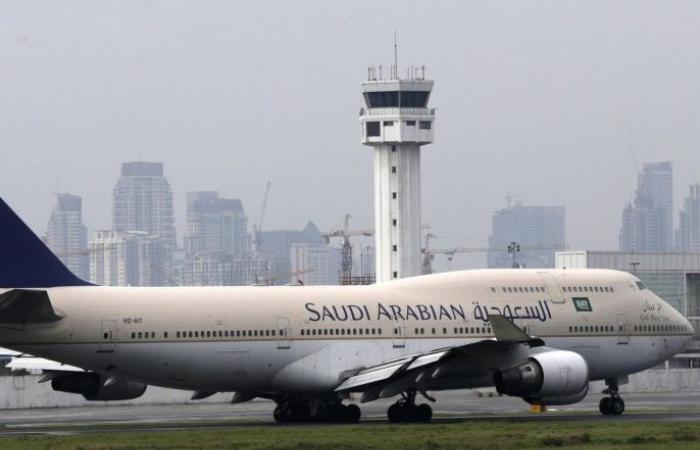 Saudi Airlines faces a lawsuit for violating agreements to lease 50...