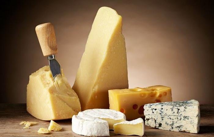 Cheese and nuts can help protect your lungs from asthma