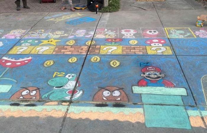 Melbourne woman making Cracknell Chalk Drawings in Gladstone Park receives hateful...