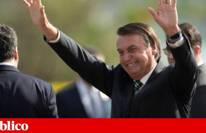 Bolsonaro says pandemic is ending and ironic in a hurry to...