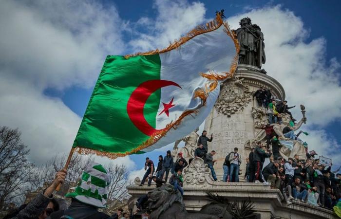 Amending the Algerian constitution establishes a “semi-presidential” system – Erm News