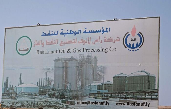 Libya’s oil production rises to 800,000 barrels per day