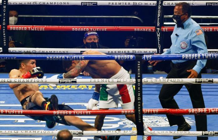 Gervonta Davis delivers a spectacular knockout to Leo Santa Cruz