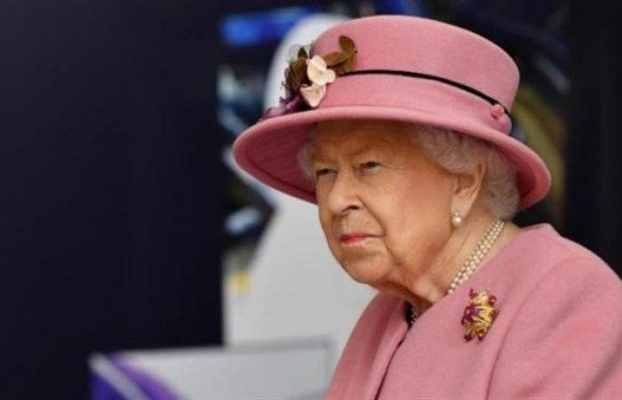 Will Queen Elizabeth abdicate the throne?