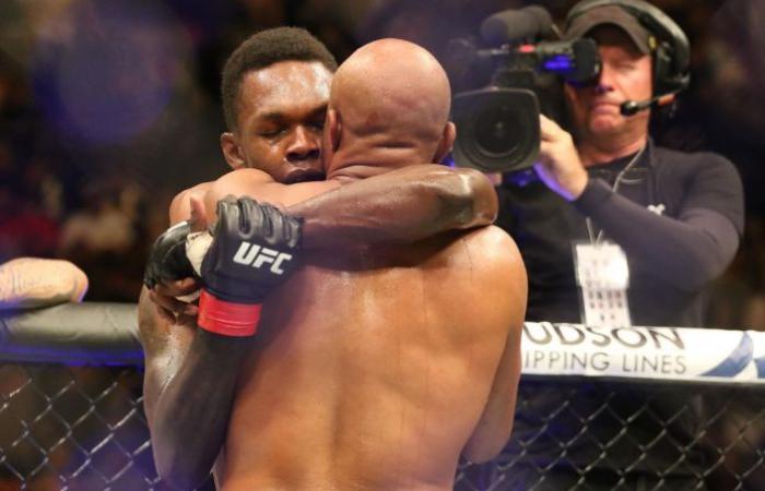 VIDEO: Israel Adesanya gets his wish – sneaks into the Apex...