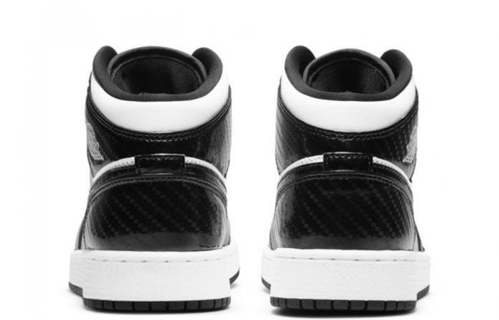 Air Jordan 1 Mid Black White Carbon Fiber Release