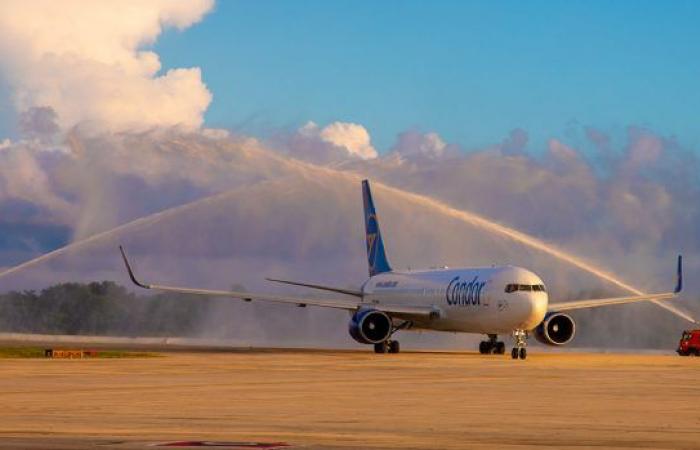Condor airline begins flights to Cuba with 150 German tour operators...