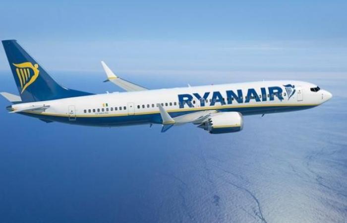 Ryanair hopes to receive the first Boeing 737 MAX in early...