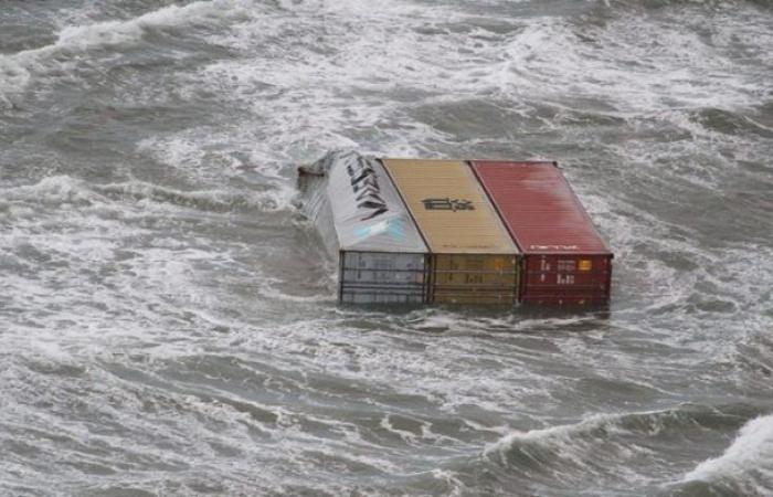 Groningen freighter loses 33 containers near Scotland: ‘no second MSC Zoe’
