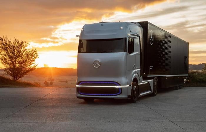 Daimler Truck and Volvo Group join forces for hydrogen trucks |...