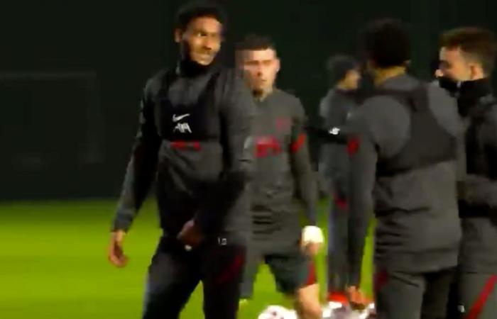 Diogo Jota leaves Joe Gomez in agony after throwing a ball...