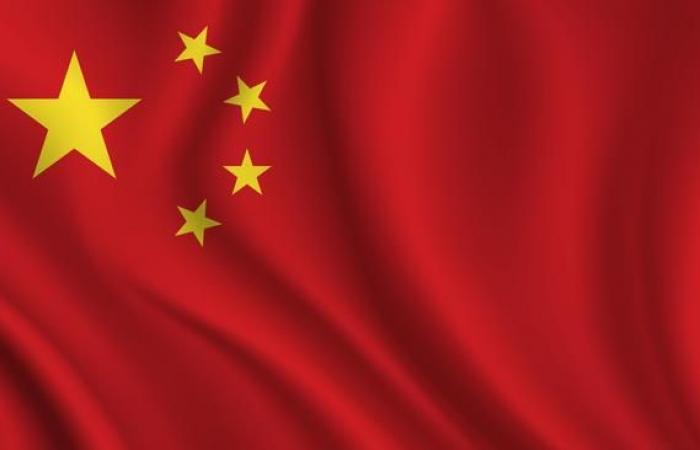 China threatens to suspend Australian imports