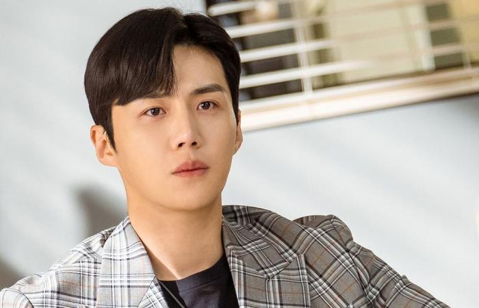 Start-up: Netizens Relive Fun Facts About Kim Seon Ho