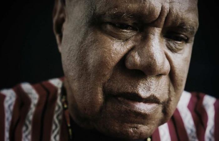 Archie Roach encourages indigenous prisoners to focus on community, culture, and...