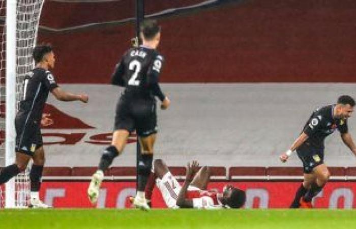 Trezeguet scores Aston Villas first goal against Arsenal in the 25th...