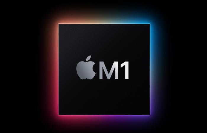 Reviewers post their first video reviews on Apple’s M1 chip and...