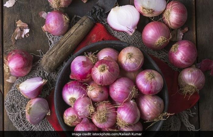 World Diabetes Day: How To Make Onion Water To Manage Blood...