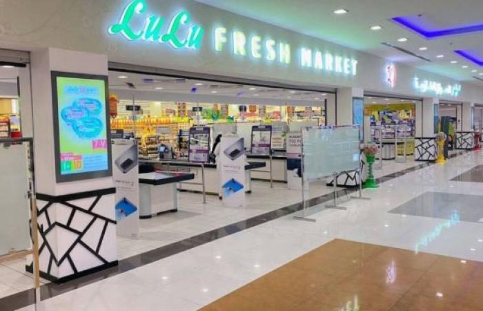 LuLu gets ready for Super Friday promotion with tech and grocery offers