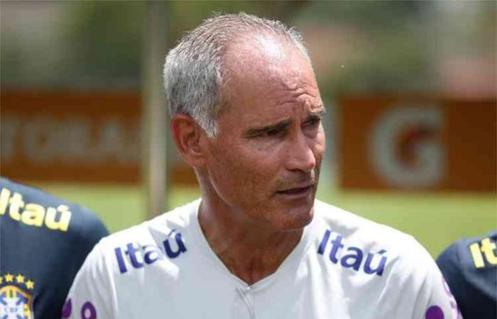 Carlos Amadeu, under-17 champion coach with Brazil, dies at 55