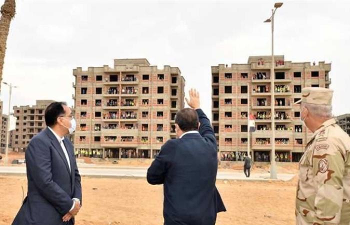 Al-Sisi inspects the headquarters of the State’s Strategic Command Center in...