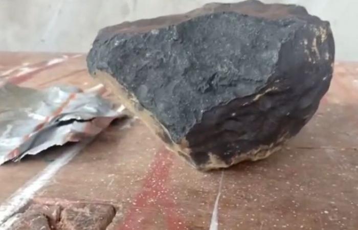 Meteorite falls at home in Indonesia and resident becomes millionaire