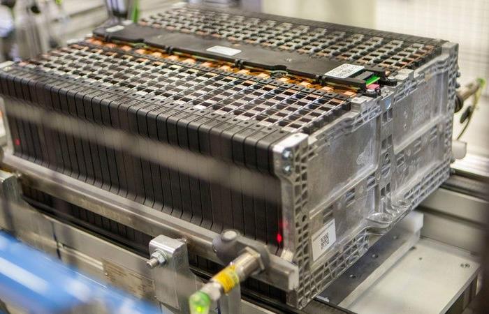 Up to 2000 km range: German researchers crack the super battery...