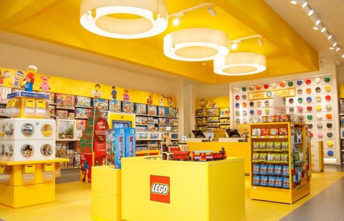 Rue Neuve in Brussels will have the largest Lego store in...