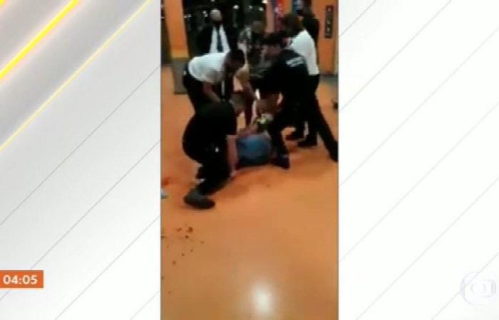 Black man beaten to death in supermarket of Carrefour group in...