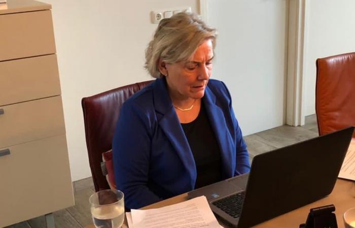 She tweeted top secret code: This is Europe’s most reckless minister – foreign policy