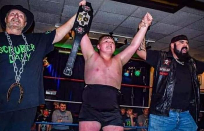 Cameron Wellington: Wrestler dies of corona at the age of only 19