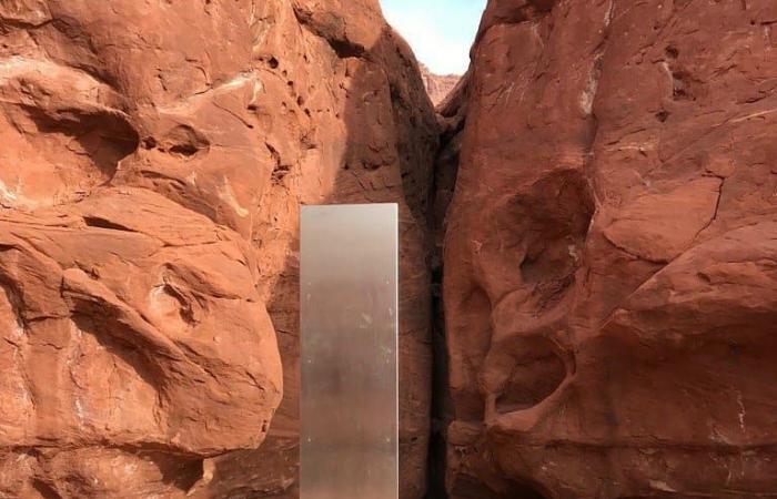Who built a monolith in the Utah desert?