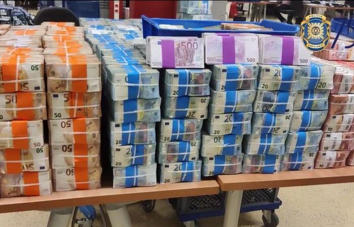 Police seize around 12 million euros in cash in the Portuguese...