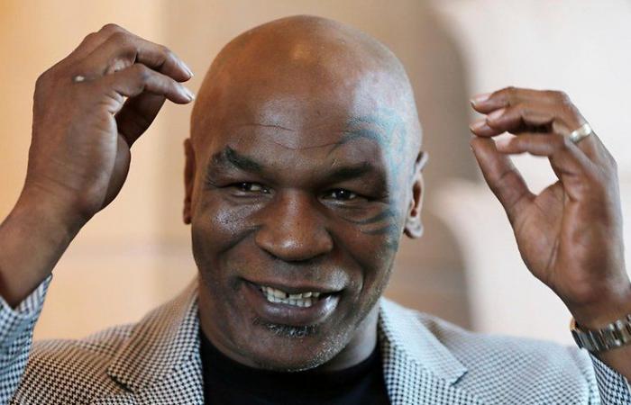 Boxing: Mike Tyson comeback live on TV on Sky at 2:30...