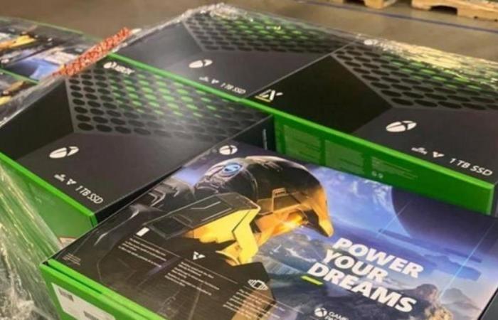 Xbox Series X Stock: Group of Profiteers Secures 1000 Consoles with Bots! | Xbox one