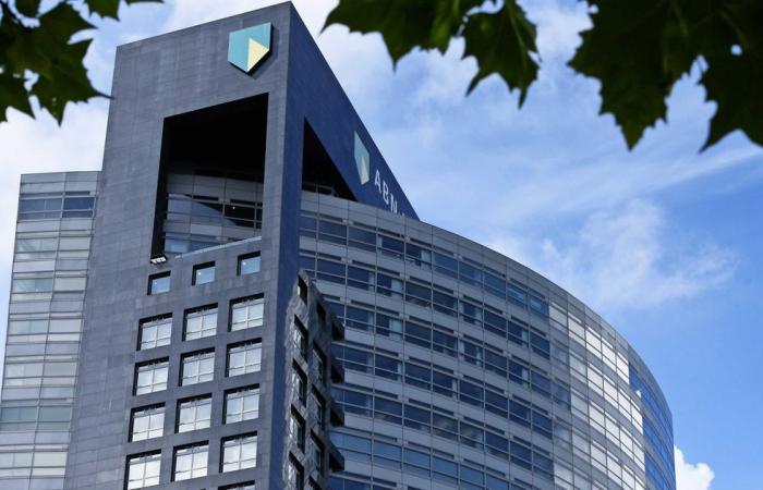 ABN Amro: head office and 2800 jobs gone | Financial