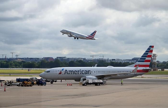 American Airlines conducts vaccine distribution test flights
